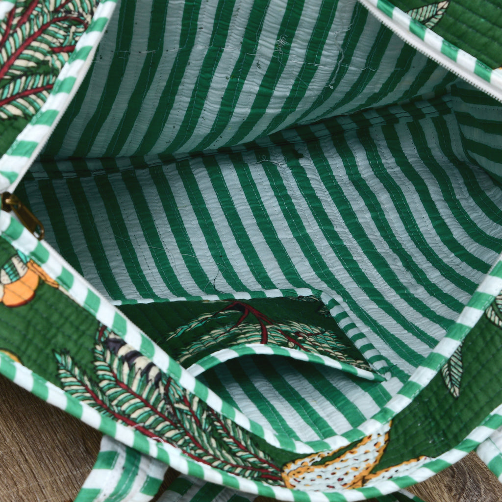 Quilted Cotton Tote Bag – Handmade Travel Shoulder Bag with Zipper & Pockets – Lightweight, Durable & Stylish for Daily Use (Green Jungle)