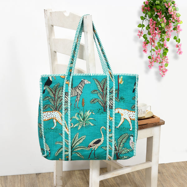 Quilted Cotton Tote Bag – Handmade Travel Shoulder Bag with Zipper & Pockets – Lightweight, Durable & Stylish for Daily Use (Turquoise Jungle)